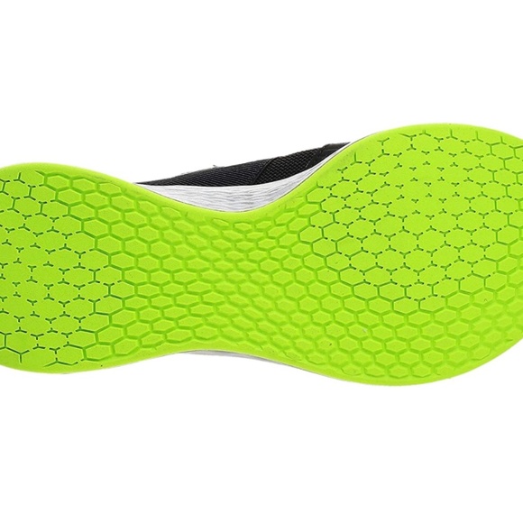 New Balance Men’s Fresh Foam V1 Sneaker, Size 11 - Picture 4 of 6